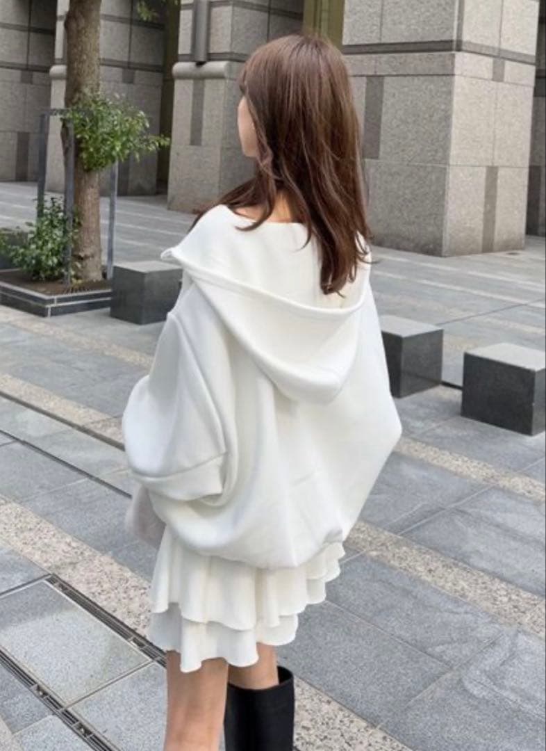 SNIDEL エンブレムボンディングパーカー