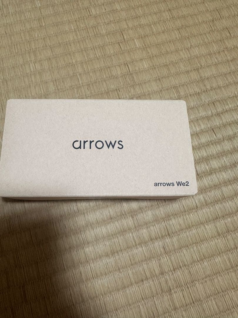 新品 arrows We2 128GB SIMフリー ライトオレンジ