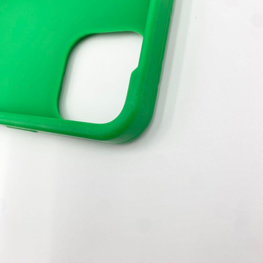 【極美品】ボッテガヴェネタ iPhone15Pro ケース ストラップ グリーン