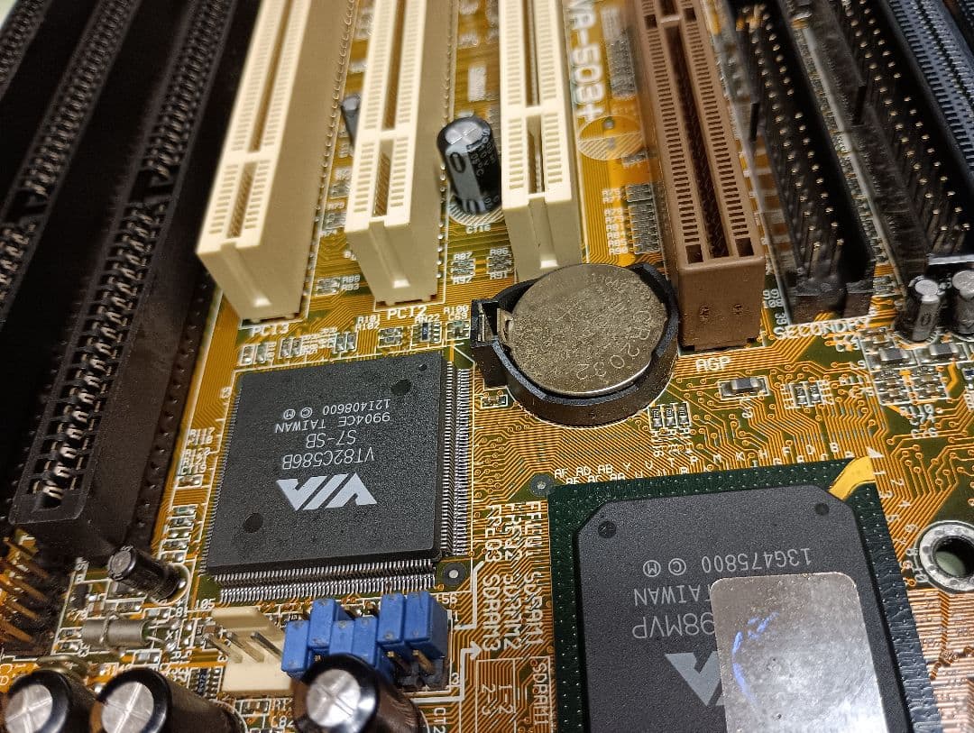 FIC VA 503+ マザーボード ATX Socket 7