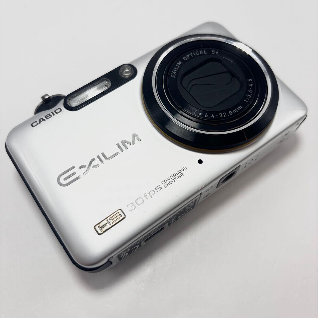CASIO EXILIM EX-FC100 シルバー デジタルカメラ 訳あり品