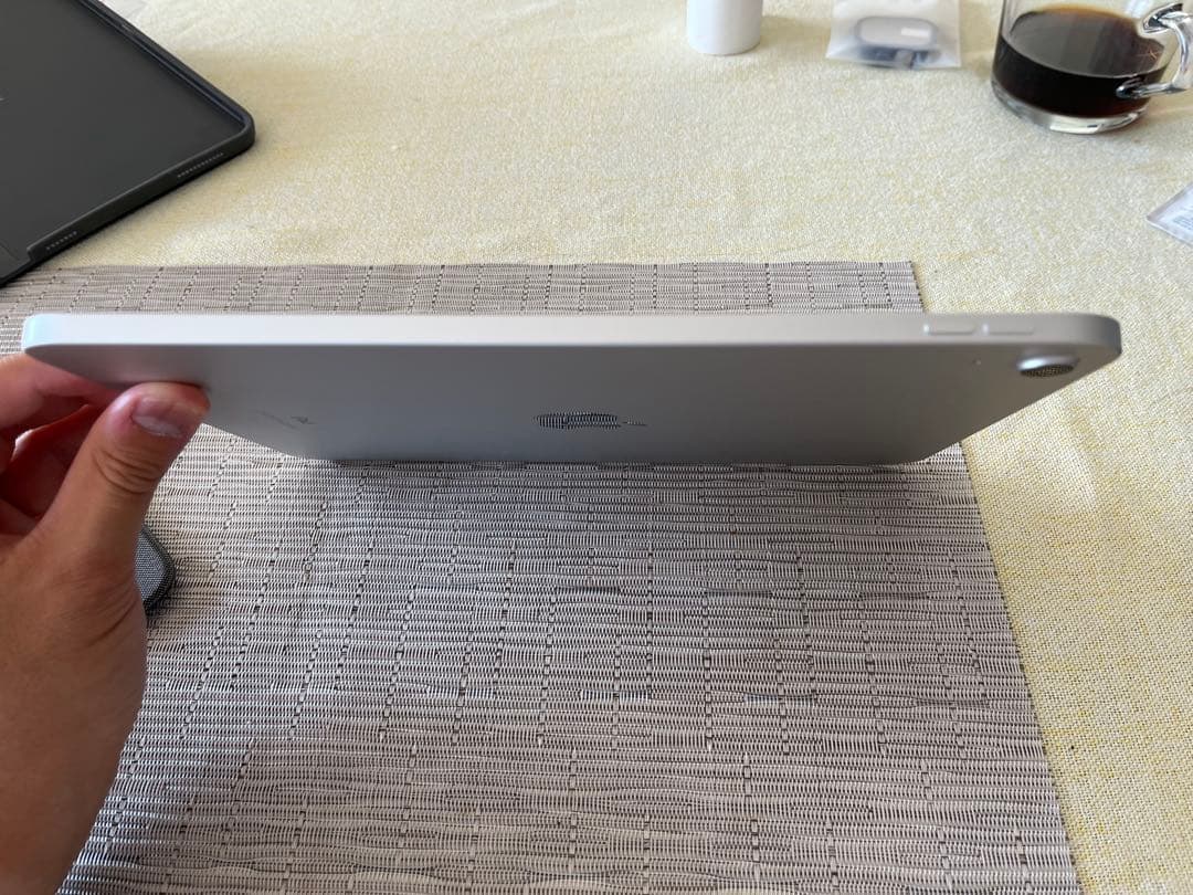 ゴンゴンザレス iPad 10世代 Wi-Fiモデル　(ジャンク品)