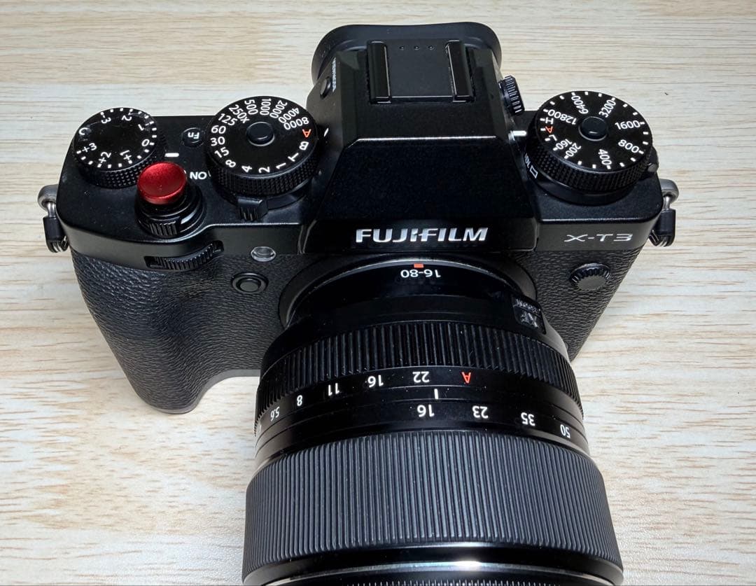 FUJIFILM X-T3 一眼レフ XF16-80mmF4レンズ　フジフィルム