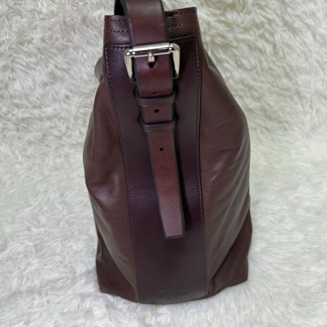 【美品】コーチ ハンドバッグ　ショルダーバッグ　 大容量 レザー 茶