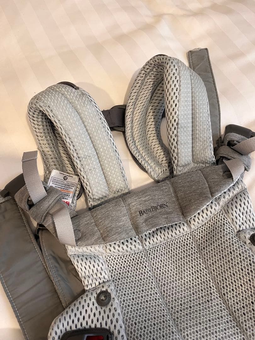 BABYBJÖRN ハーモニー　抱っこ紐