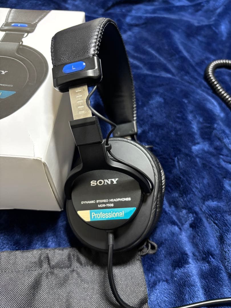 SONY MDR-7506 ソニー　ヘッドホン
