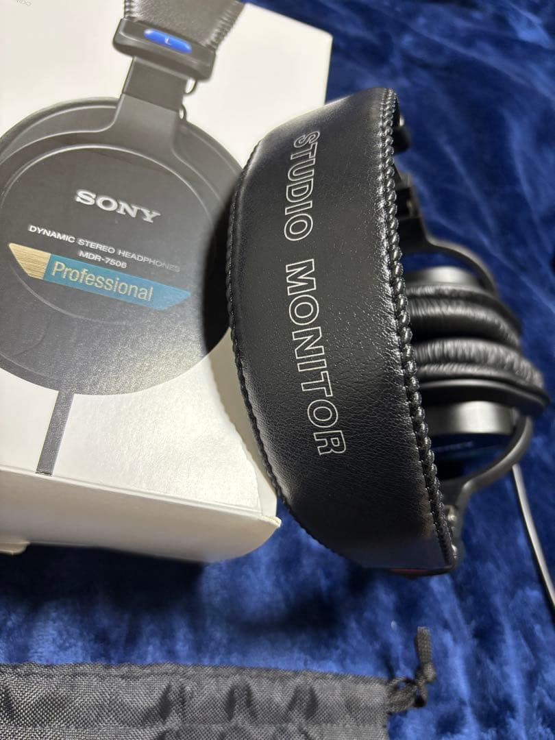 SONY MDR-7506 ソニー　ヘッドホン