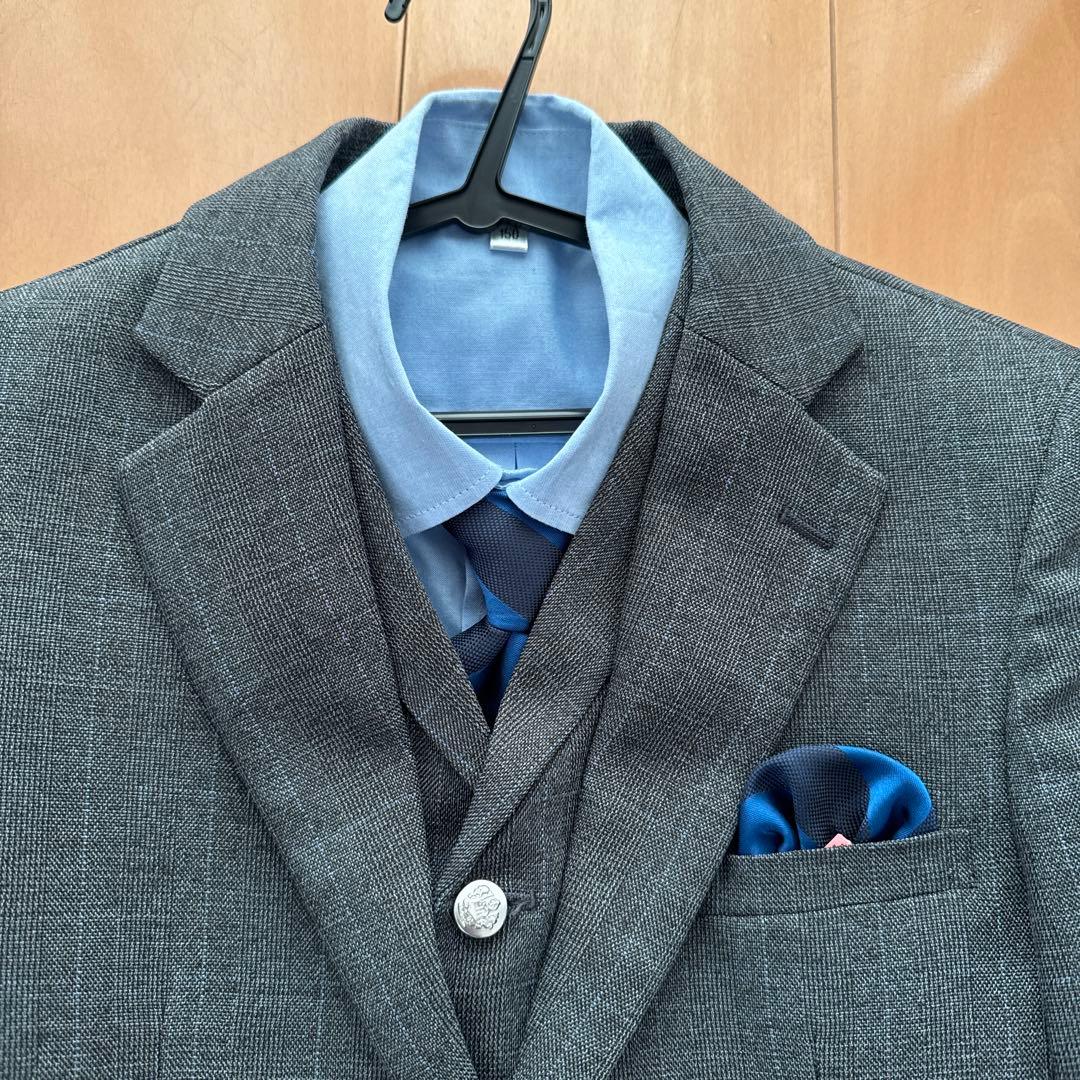 ワンダーファクトリー　150センチ　グレー　ベスト付き