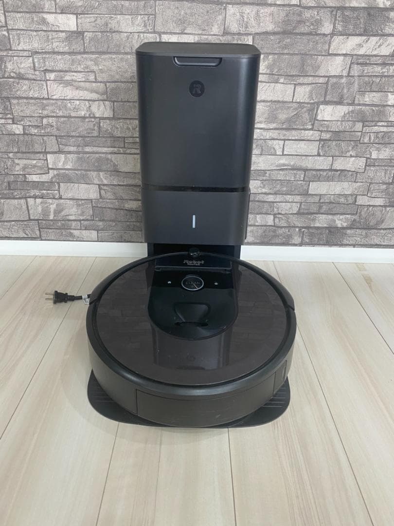 【動作品】iRobot Roomba i7　ルンバ ロボット掃除機