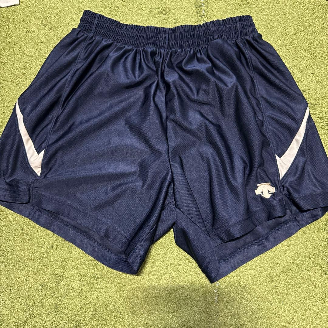 中央大学バレーボールゲーム用短パン 石川祐希世代の短パン