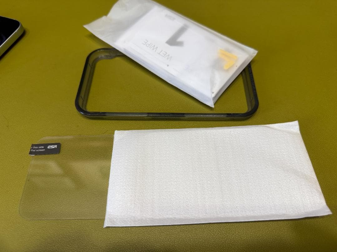 「美品」iPhone15 グリーン 128GB　 87％　おまけ付　SIMフリー