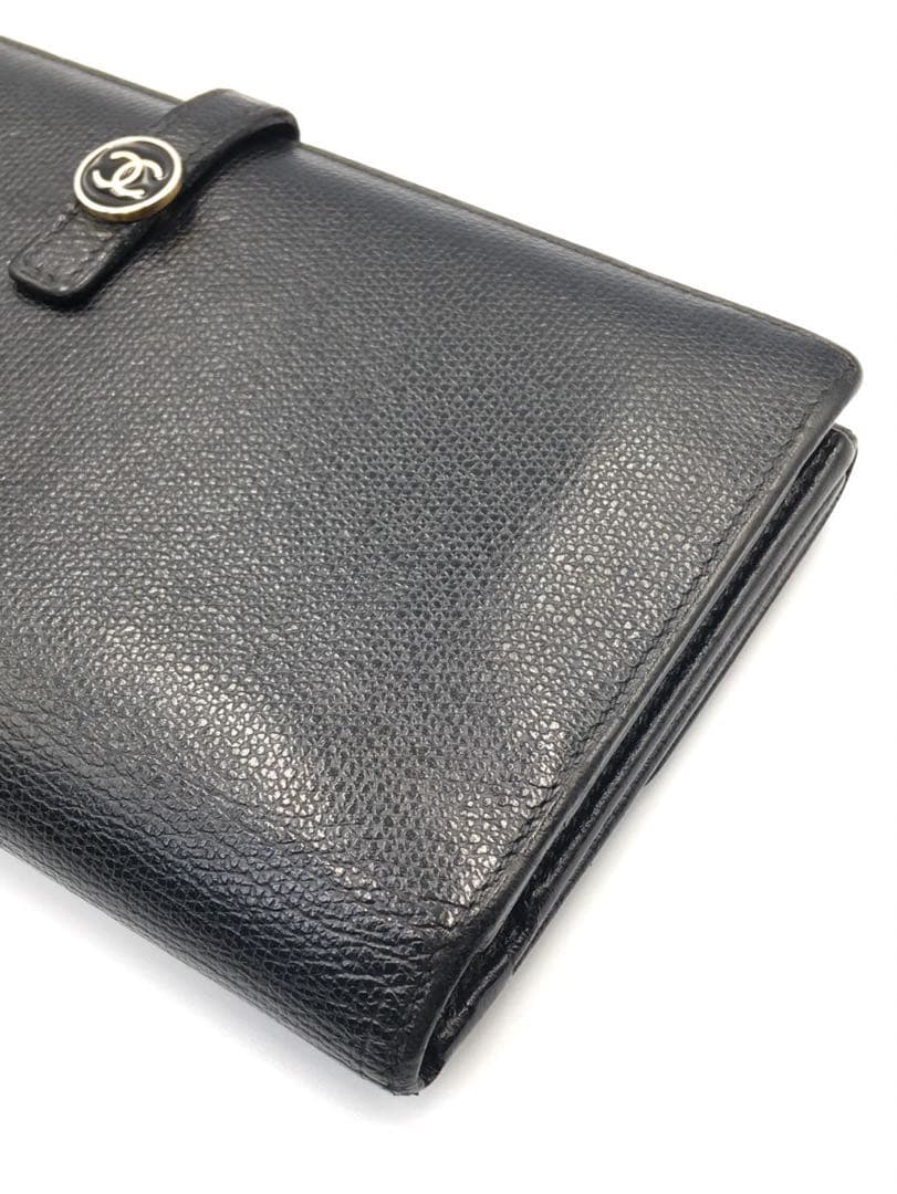 シャネル　ココボタン　長財布