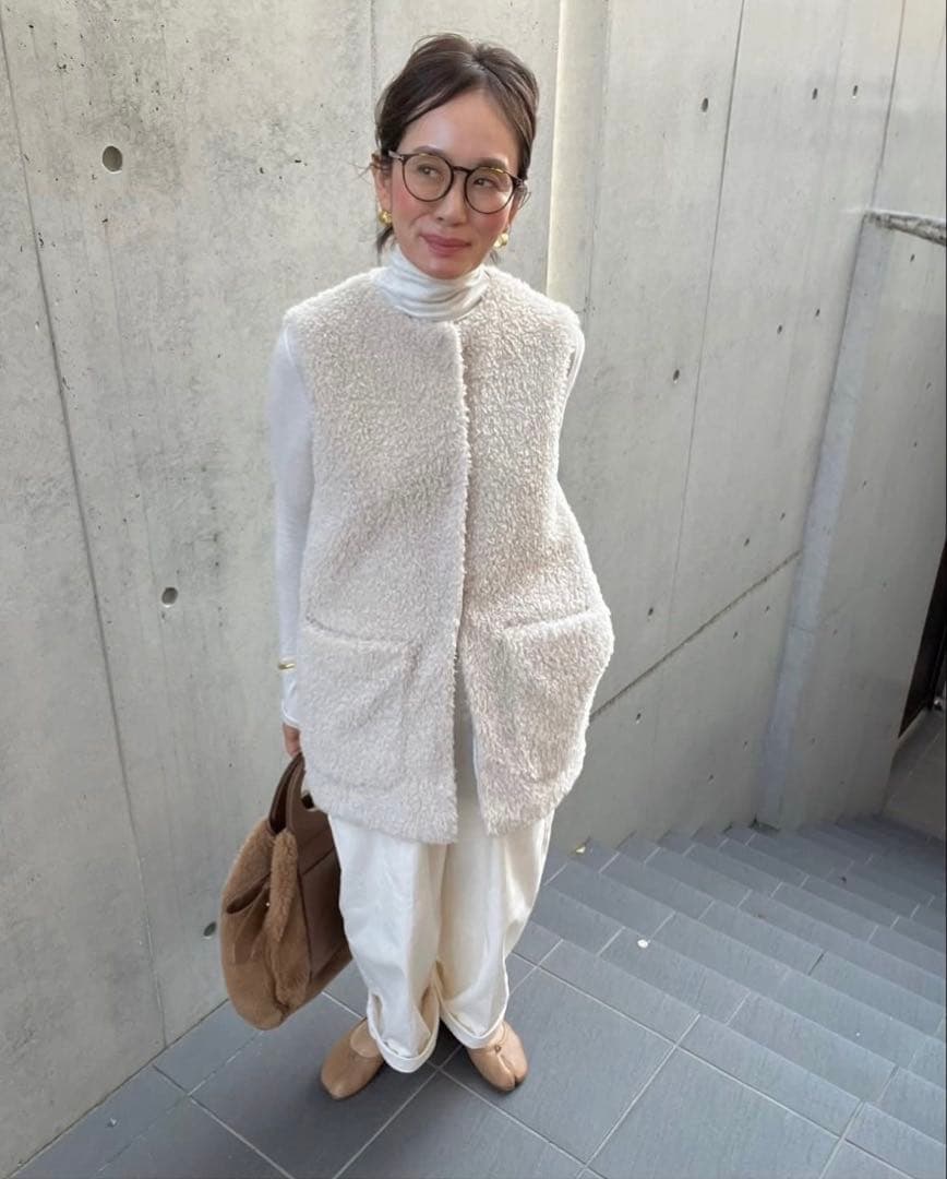 【美品】JULY NINE ファーベスト　Mサイズ