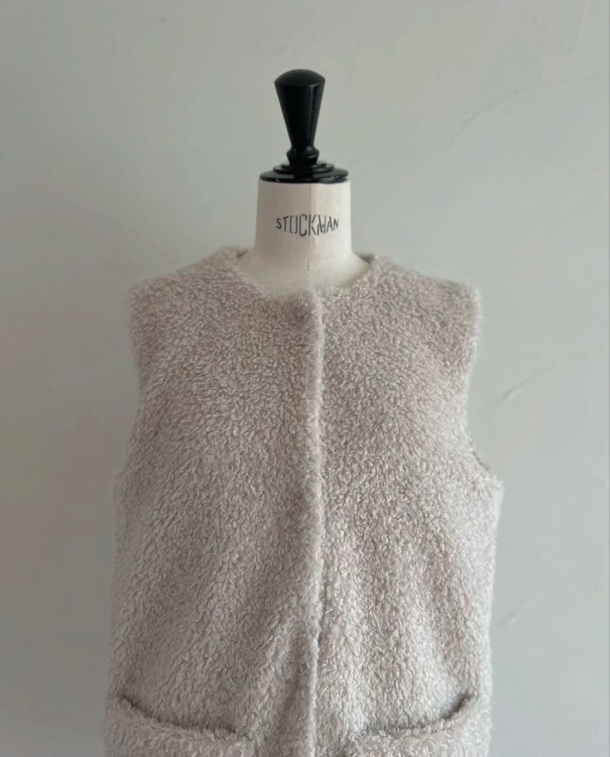 【美品】JULY NINE ファーベスト　Mサイズ