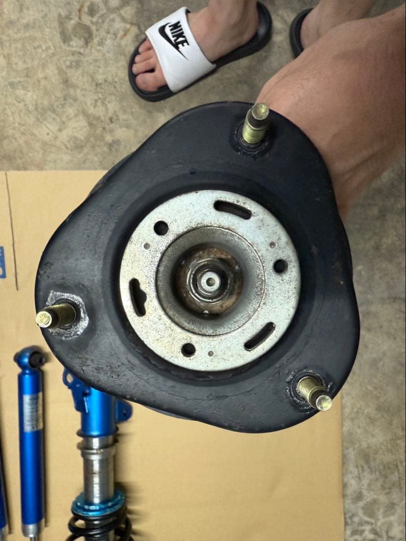 NZE151Nカローラルミオンクスコ車高調