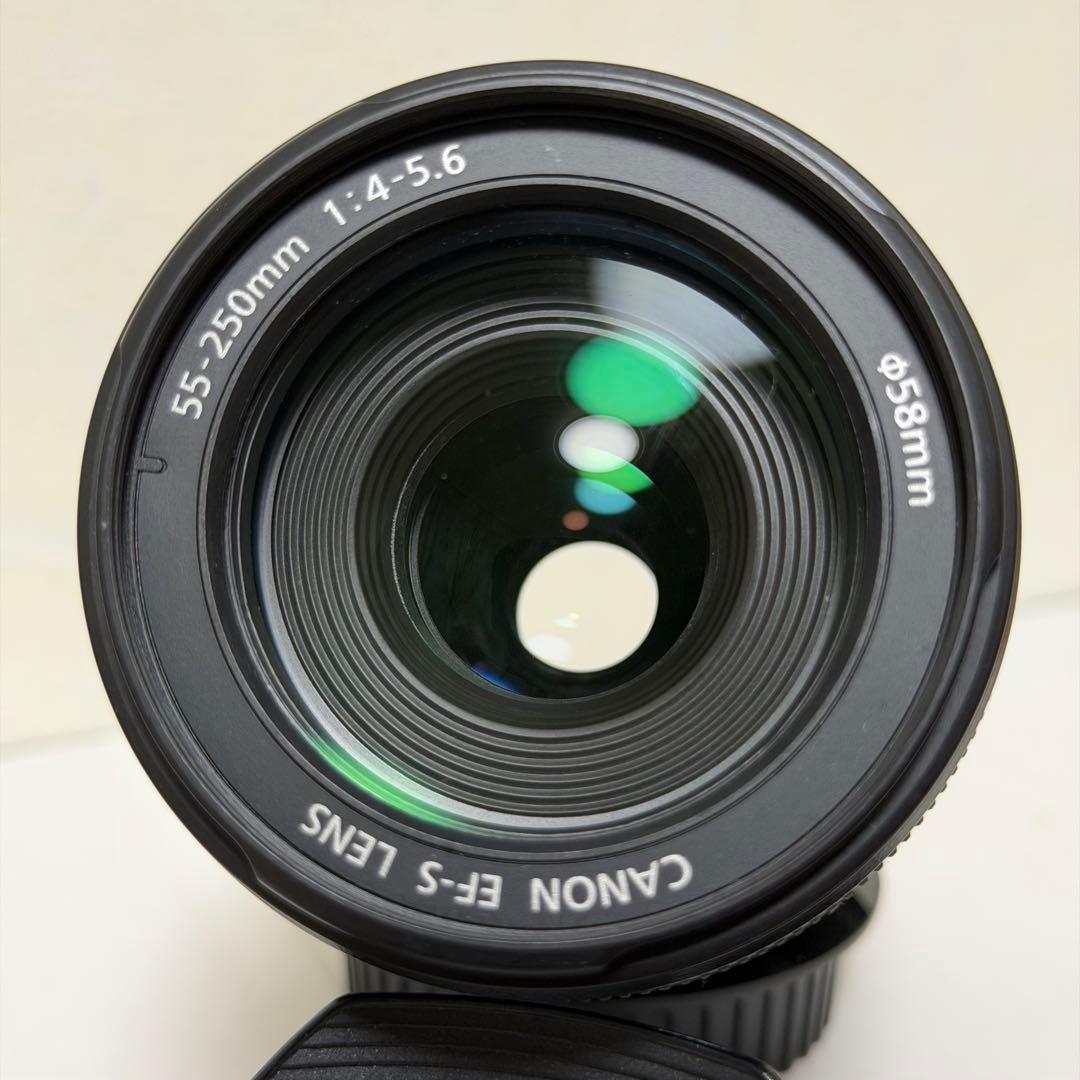 美品Canon EF-S 55-250mm f/4-5.6 ズームレンズ