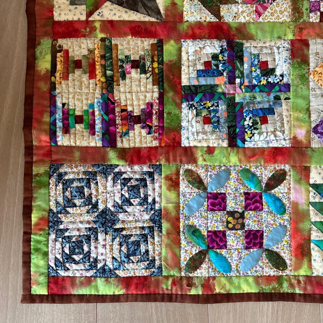 (GW値下げ)ハンドメイド パッチワークサンプラーキルトタペストリー