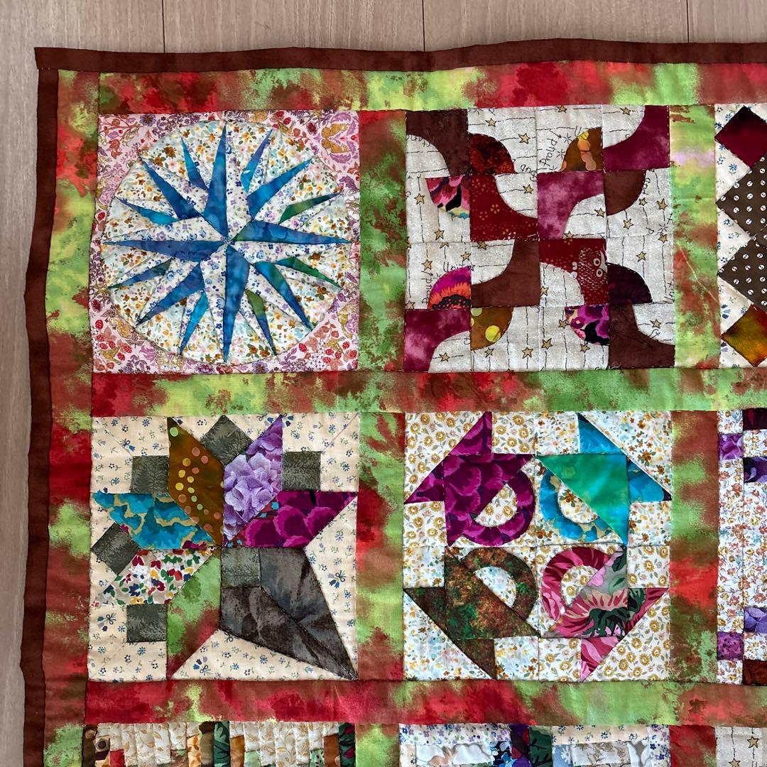 (GW値下げ)ハンドメイド パッチワークサンプラーキルトタペストリー