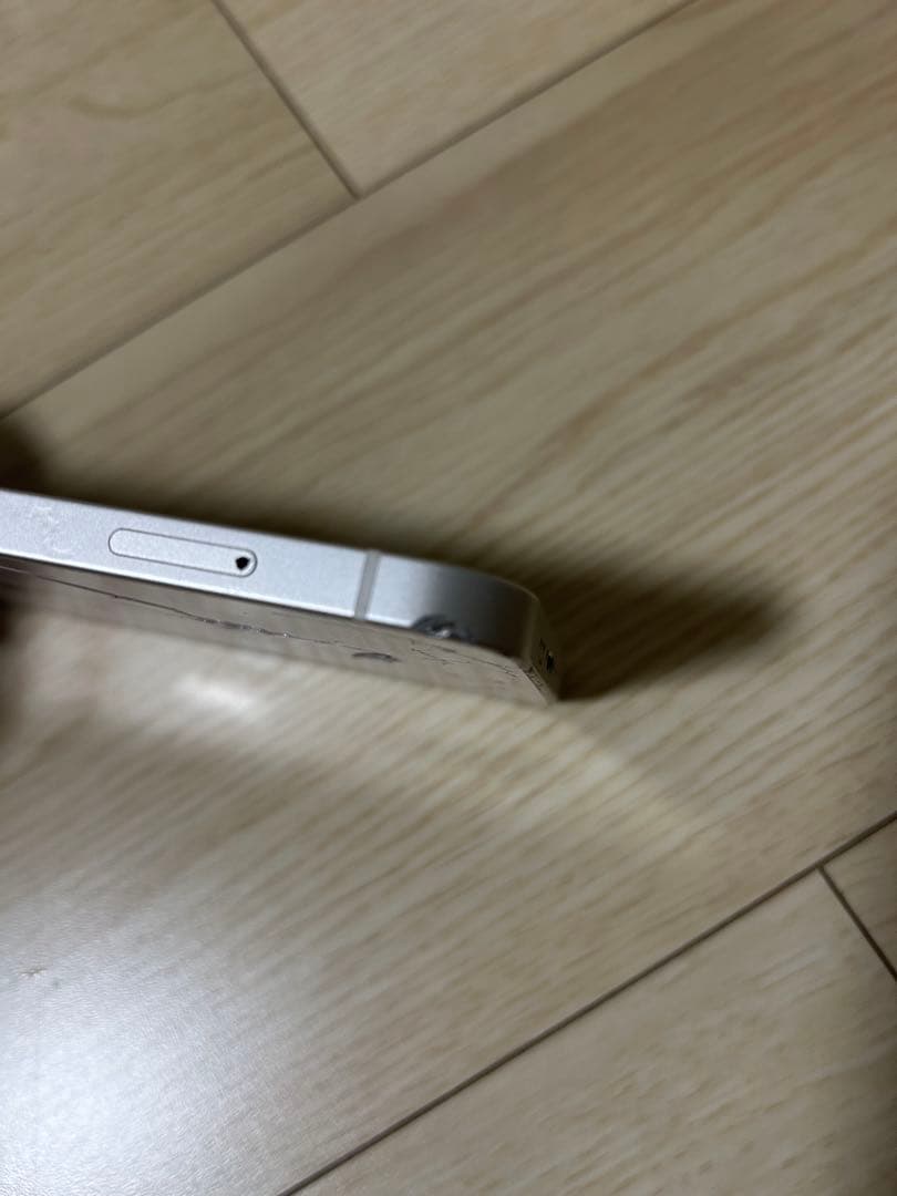 iPhone12 動作確認済み。128GB