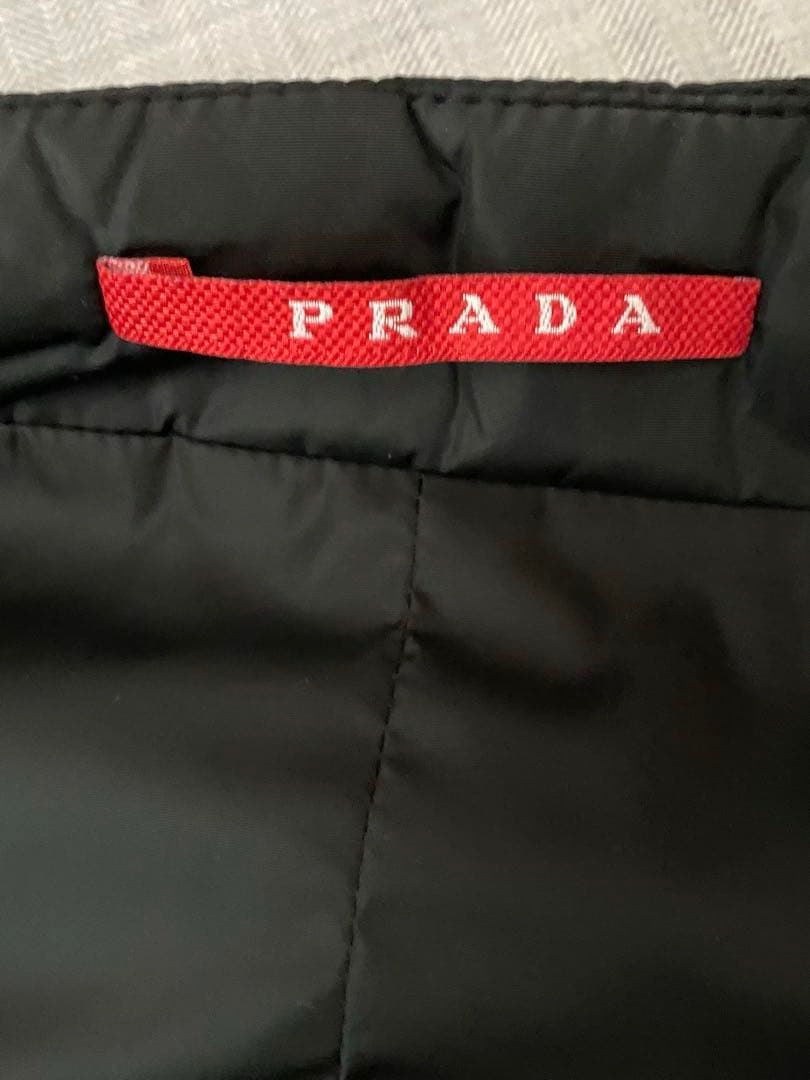 PRADA ブラック ジャンパー・ブルゾン