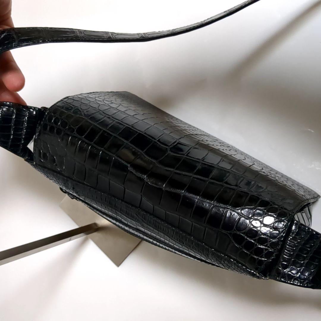 ✨美品✨JRA内タグ クロコダイル ショルダーバッグ センター取り ブラック
