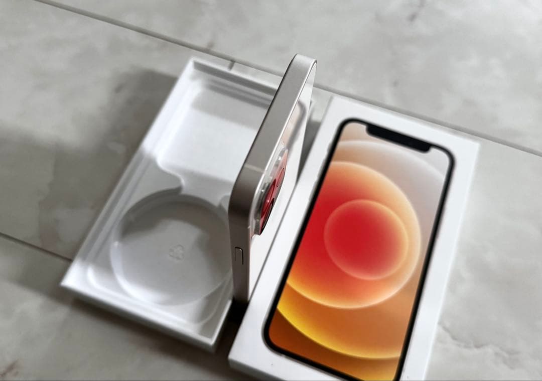 Apple iPhone 12mini ホワイト 本体 付属品付き