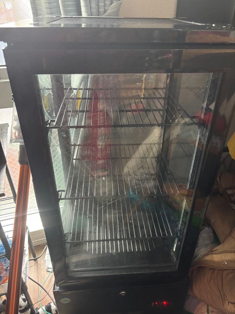 ガラス冷蔵庫 4段 黒