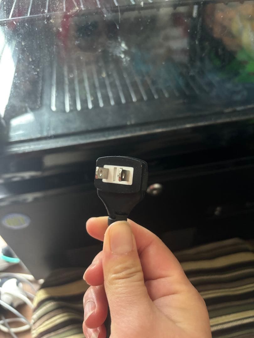 ガラス冷蔵庫 4段 黒