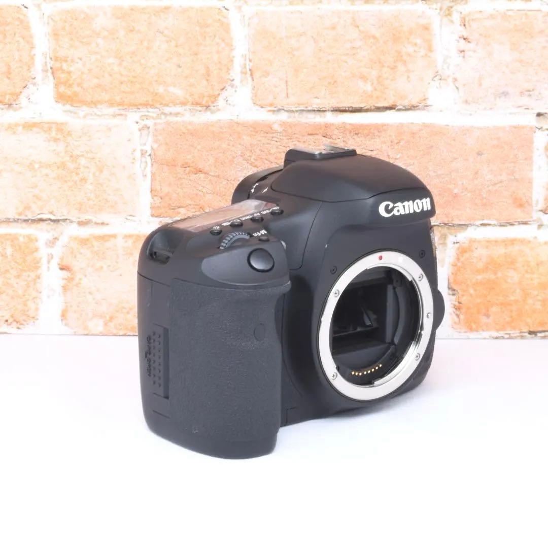 遠くも撮れる超望遠レンズつき✨Canon EOS 7D✨卒業式おすすめ◎