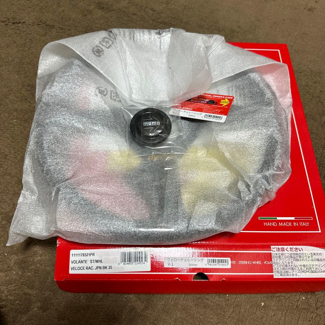 momo V-1 ヴェローチェ350mm ブラック新品未使用