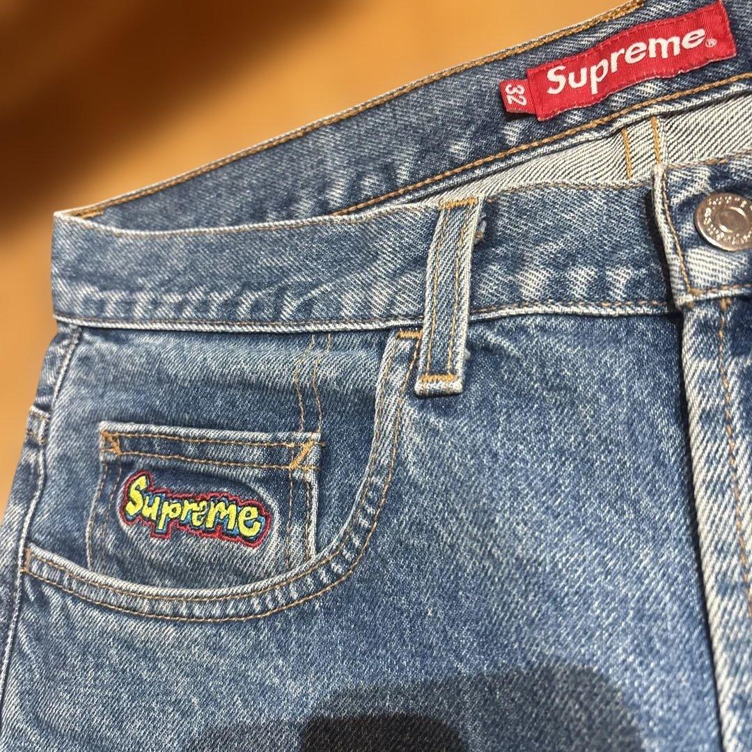 シュプリーム　ウォッシュドジーンズ