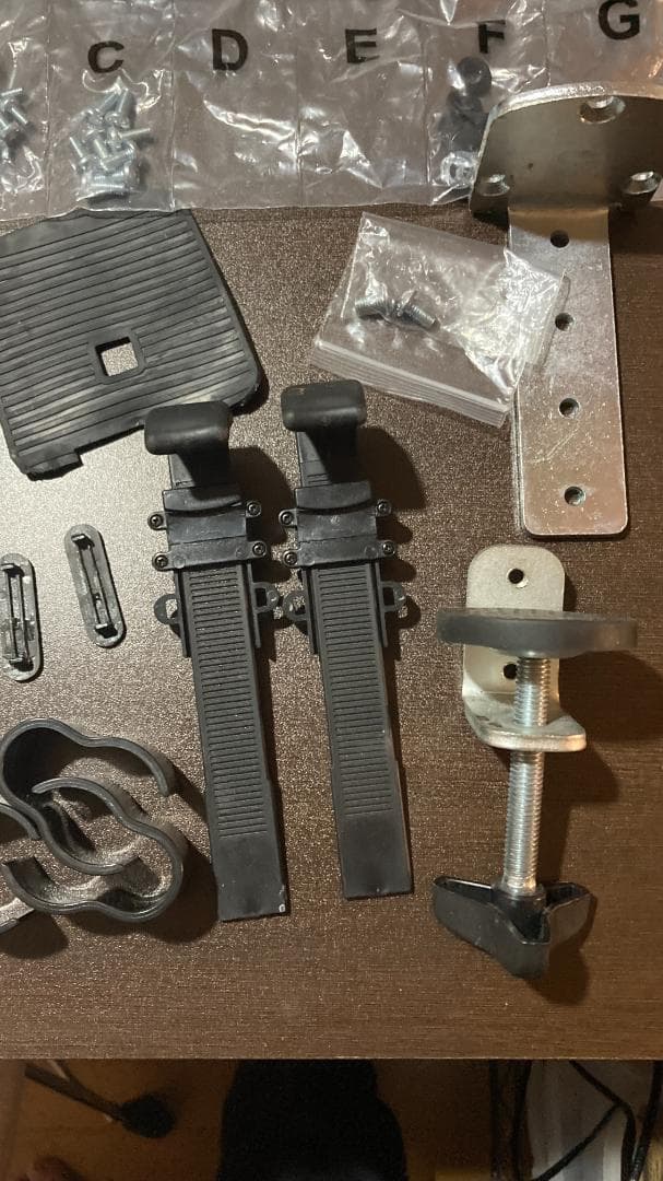 モニターアーム　グリーンハウス