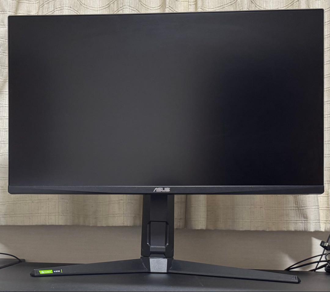 ASUS TUF Gaming 4K 144Hz VG28UQL1A 28インチ