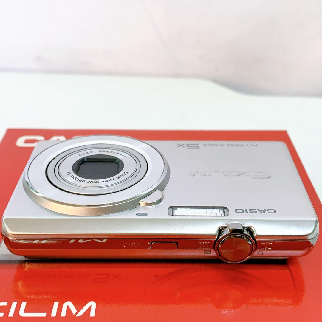 1ABM012 【未使用品】　カシオ　EX-ZS10 コンパクトデジタルカメラ