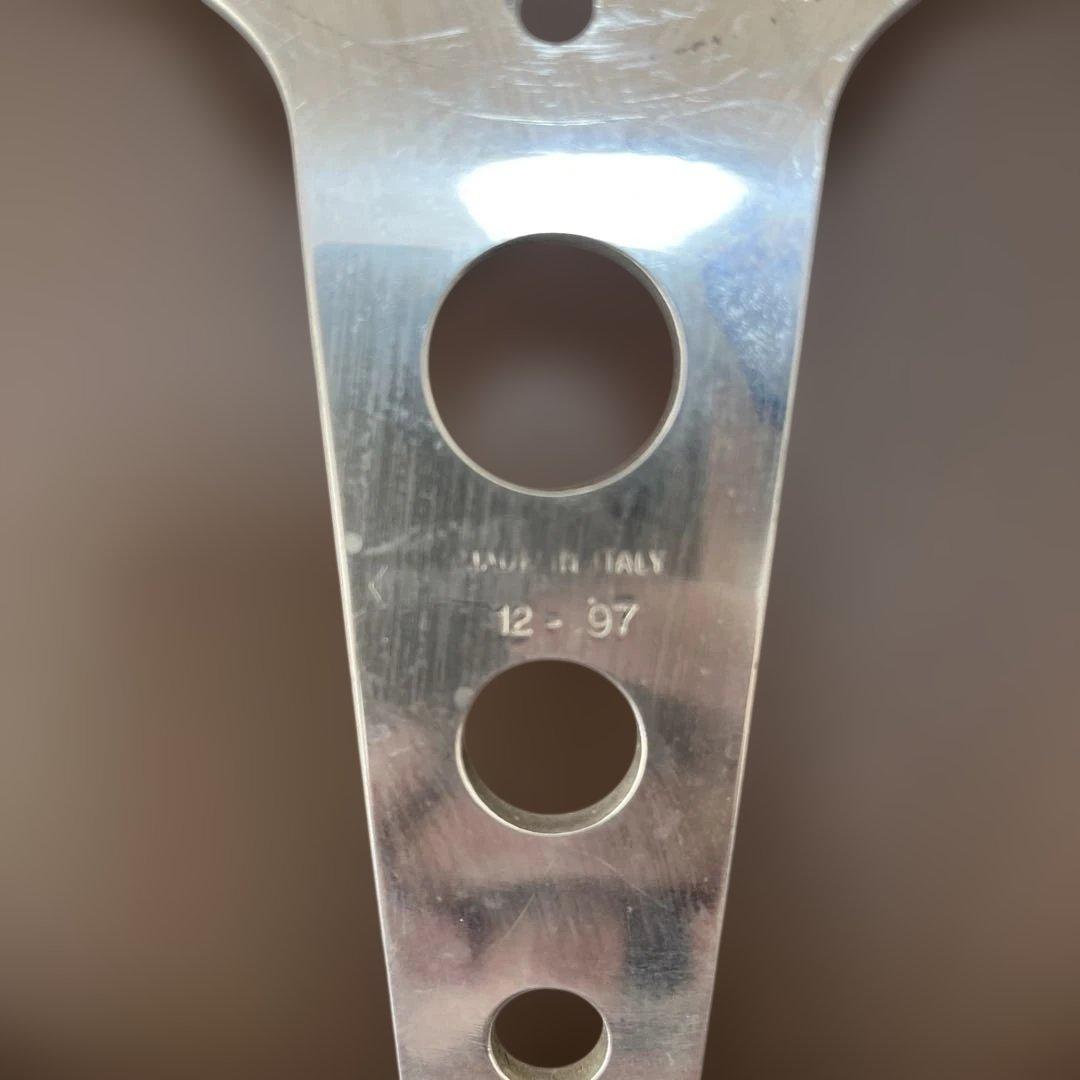 momo superindy スーパーインディ34パイ ホーンボタン付属