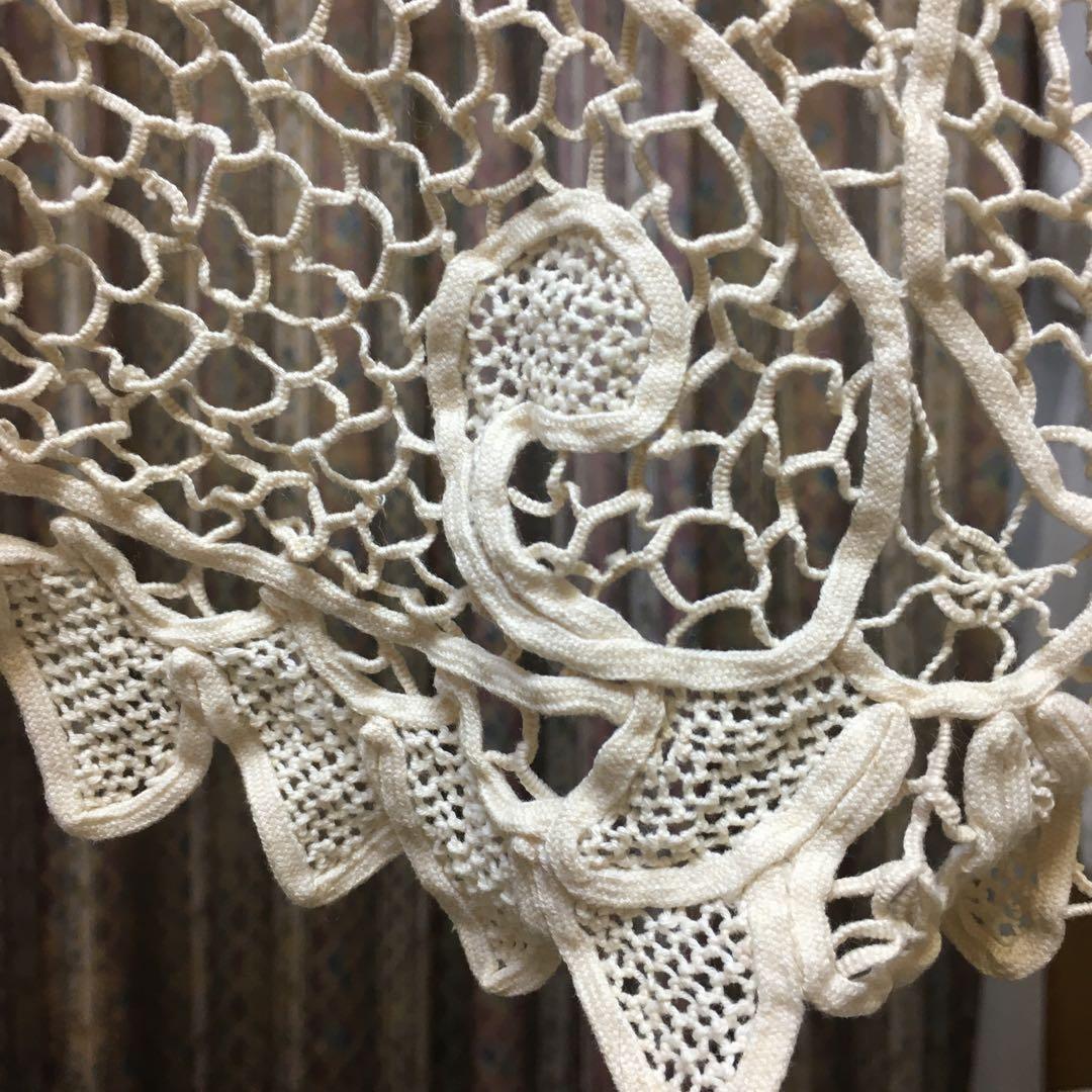 レース編み　テーブルクロス　飾り物　美術品