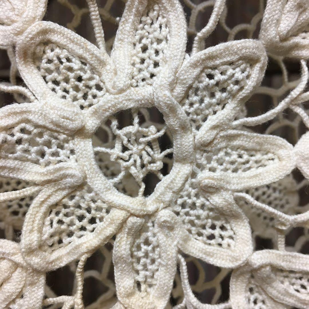 レース編み　テーブルクロス　飾り物　美術品