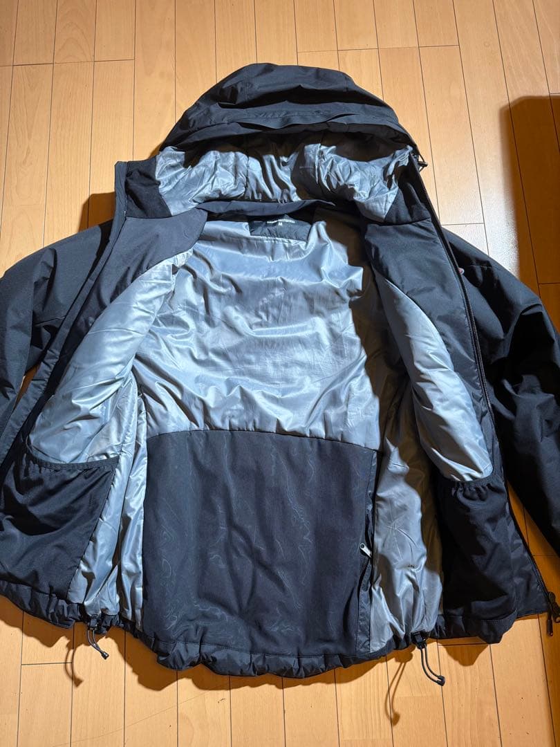 【Tilak】ティラック スバルバードジャケット ブラック Mサイズ