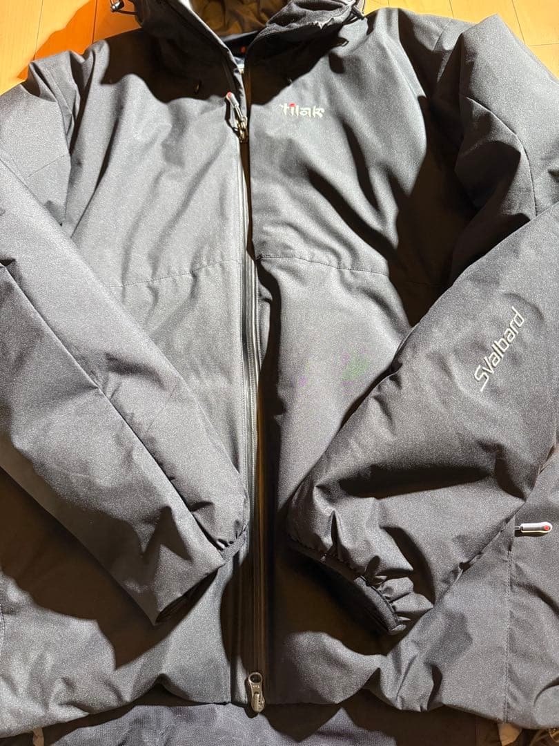 【Tilak】ティラック スバルバードジャケット ブラック Mサイズ