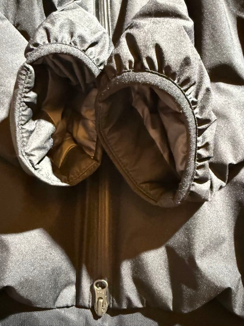 【Tilak】ティラック スバルバードジャケット ブラック Mサイズ