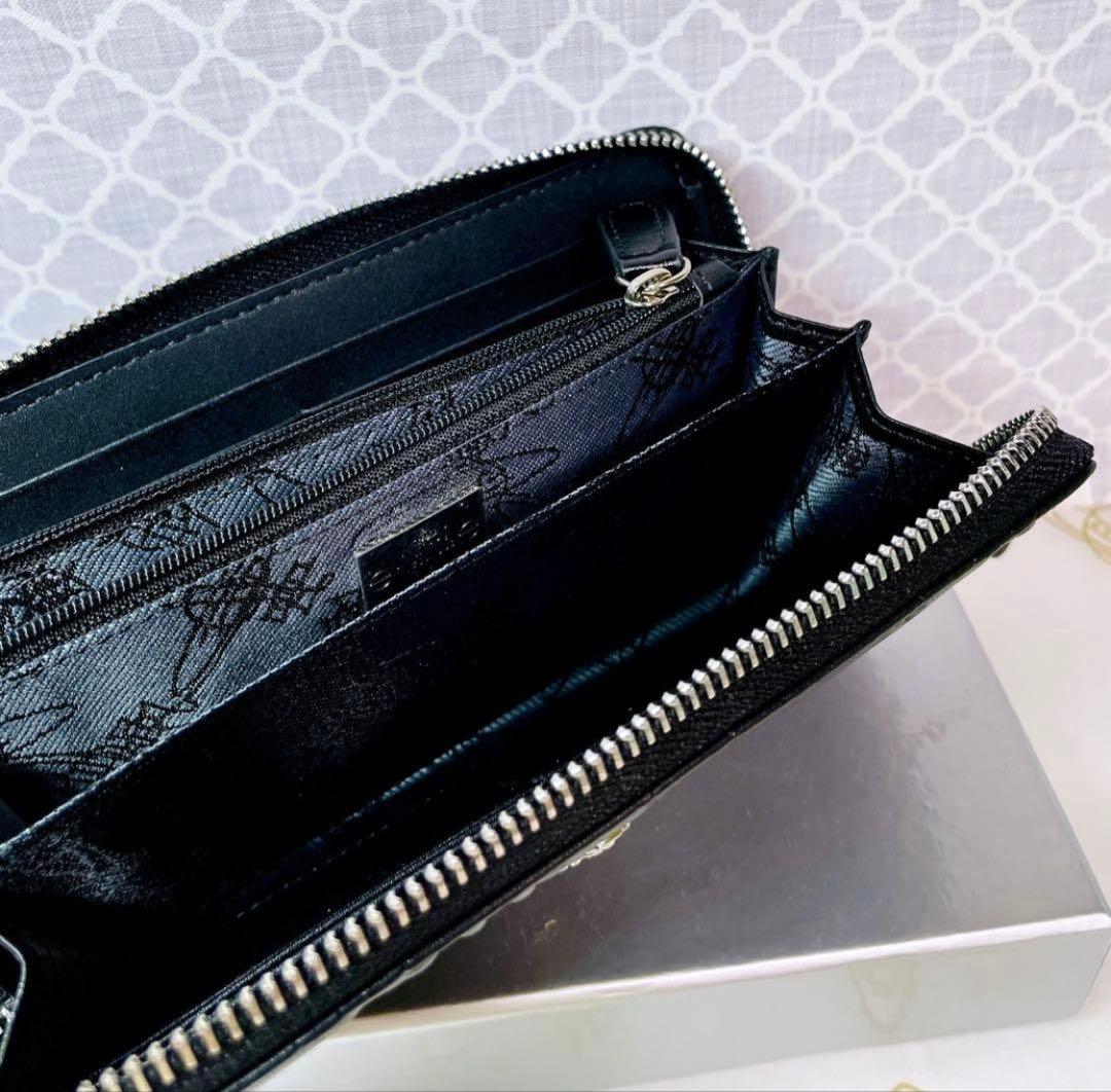 【内側に素敵な柄✩】Vivienne Westwood 長財布 マット ブラック