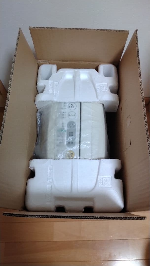 パナソニック 衣類乾燥除湿機 F-YZGX60（デシカント方式）