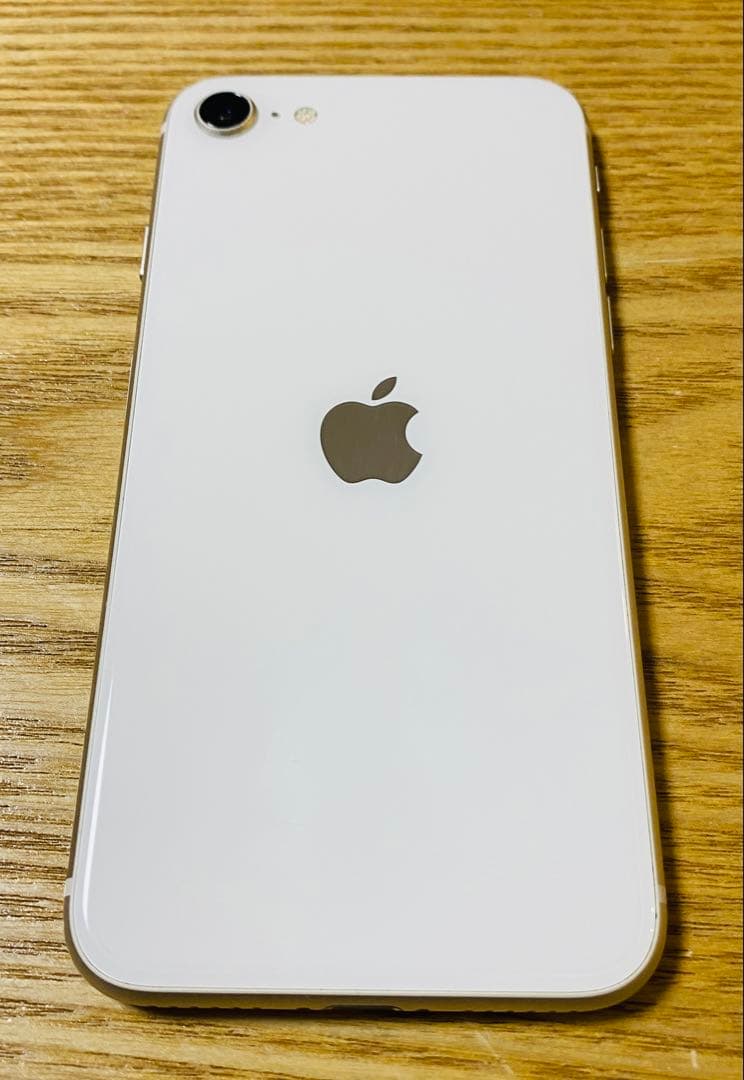 iPhoneSE 第3世代 64GB スターライト SIMフリー