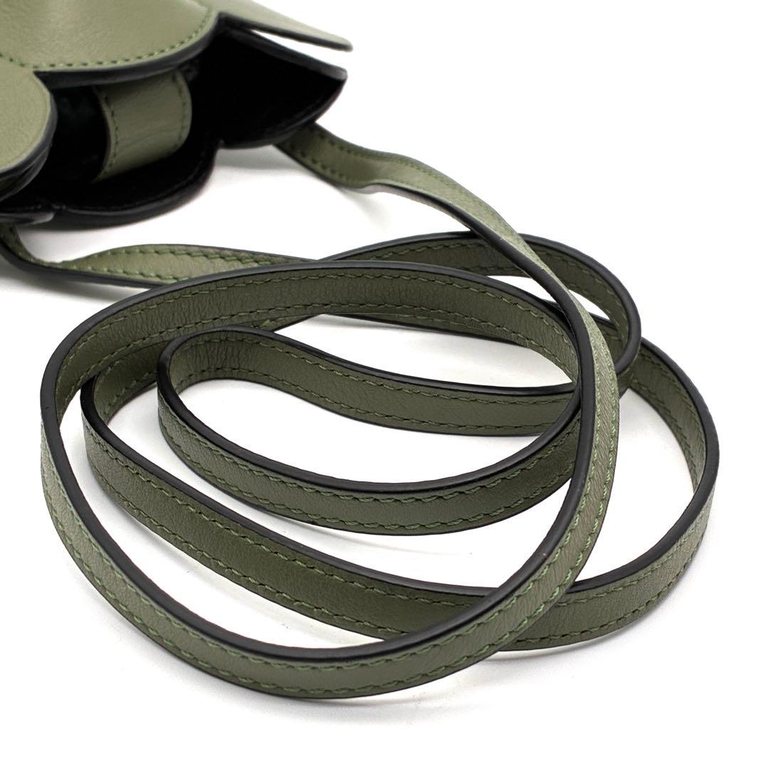 未使用に近い ロエベ ショルダーバッグ エレファント アナグラム レザー 緑