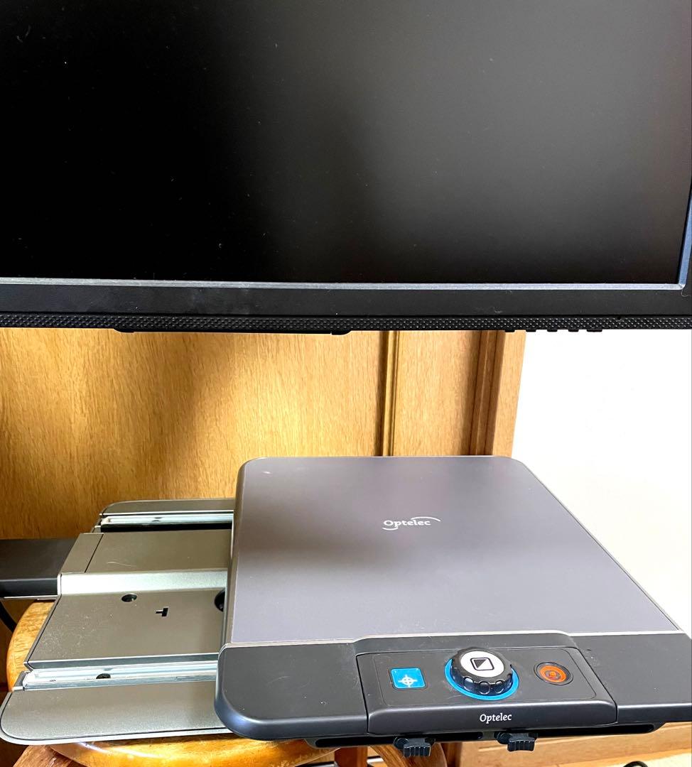 ロービジョン（拡大読書機）