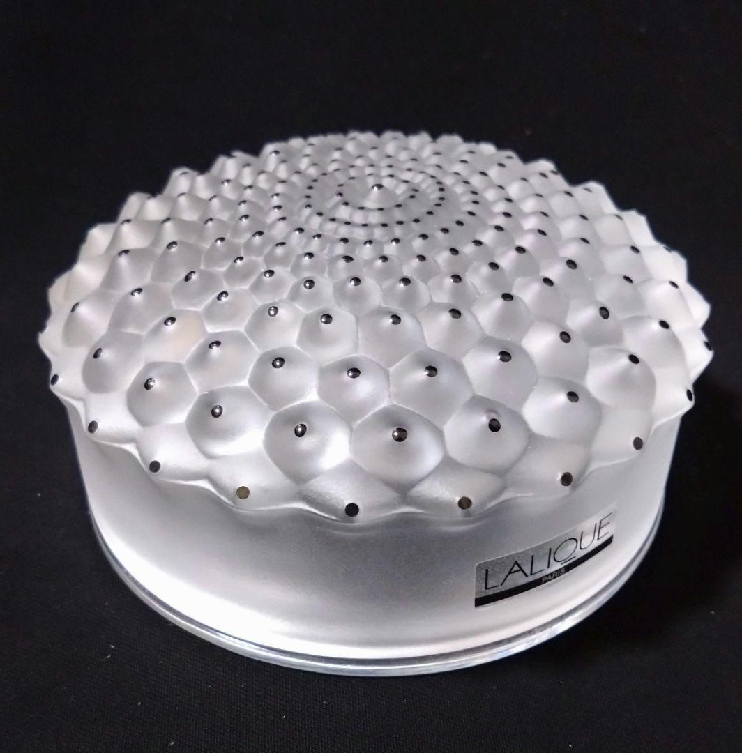 ルネ・ラリック　R LALIQUE 蓋物　小物入れ　パウダーボックス　未使用