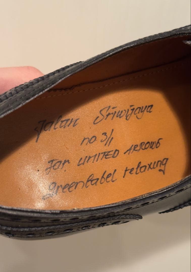 ジャランスリワヤ セミブローグ 黒 40 98934