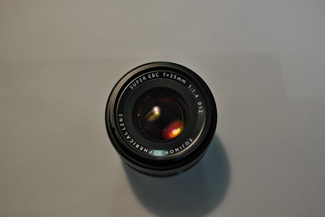 富士フィルム 単焦点 XF35mm F1.4R　フィルター５種を付属（美品）