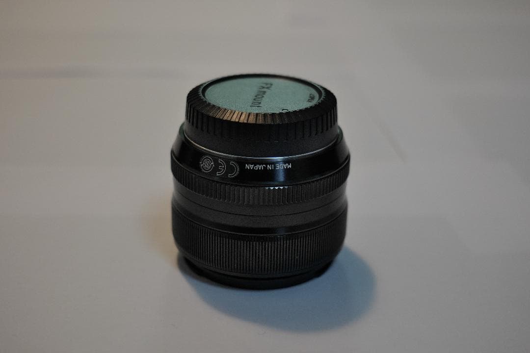 富士フィルム 単焦点 XF35mm F1.4R　フィルター５種を付属（美品）