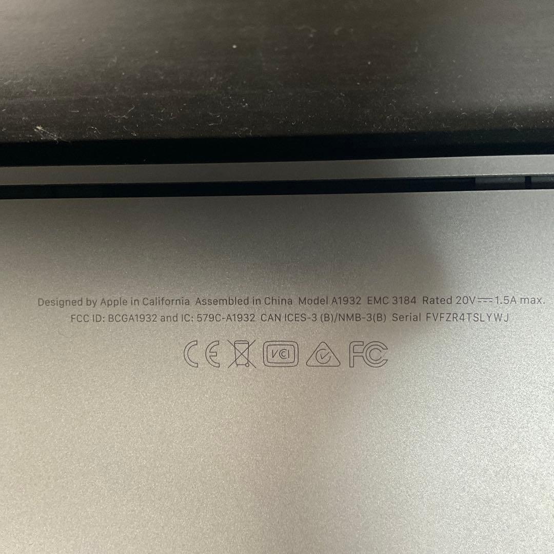 MacBook Air 2019 Retina 13インチシルバーCore i5